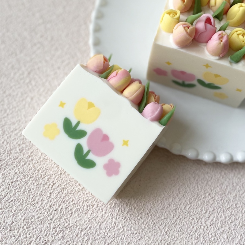 Soap Making Hobby - Flower Tulip Pattern Clay Extruder Disc