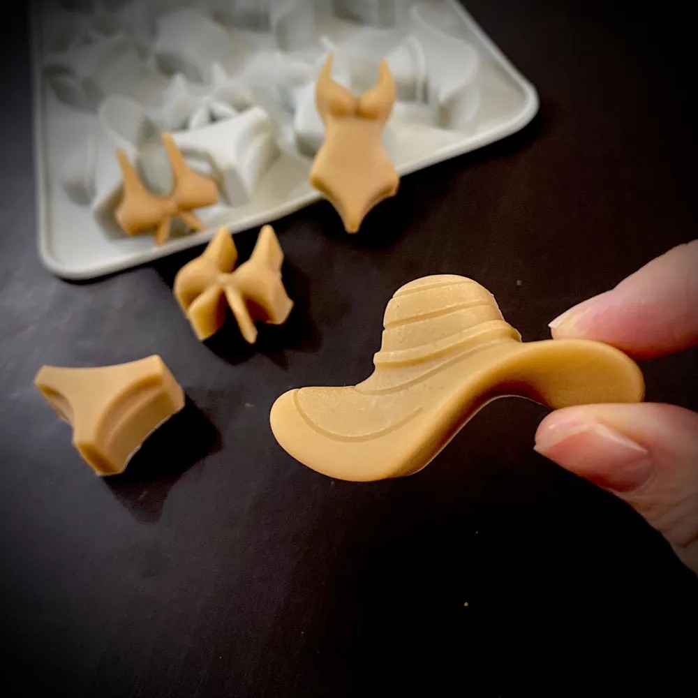 A Summer-Themed Beach Bikini M - Soap Making Kit review and price
