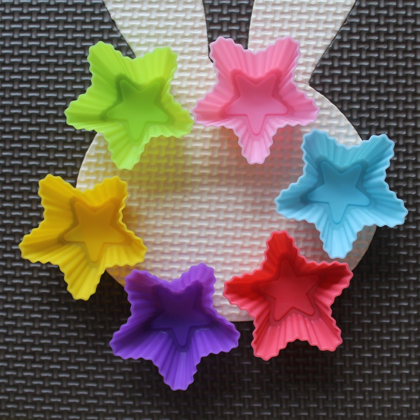 6 Pcs Set Non-Stick Flower Des - Soap Making Kit review and price